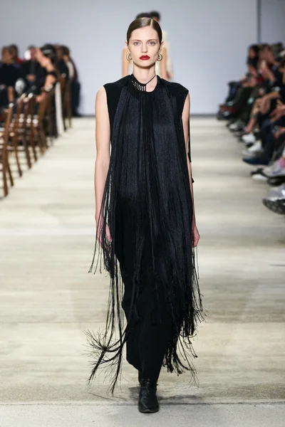 Look 36